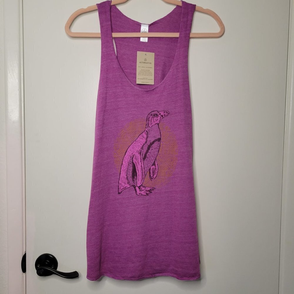 NWT‎ Alternative Apparel Slim Fit Penguin Tank Top